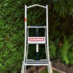 Henchman-Fully-Adjustable-Tripod-Ladder-002