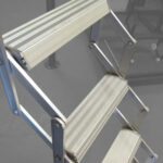 Columbus-Piccolo-Premium-Aluminium-Concertina-Loft-Ladder-closeing-feet